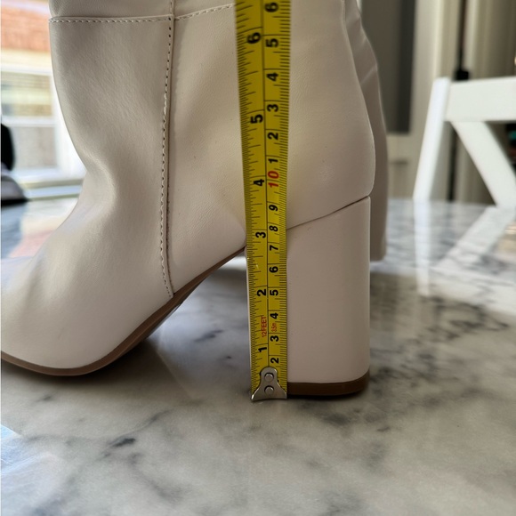 🆕 NWT Altar’d State marianne white ivory chunky heel mid-calf boots size 7 - Picture 8 of 8